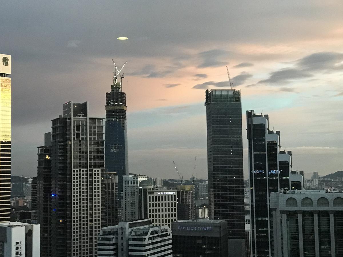 Soho Suites Klcc By Pnut Klcc View Kuala Lumpur Eksteriør bilde